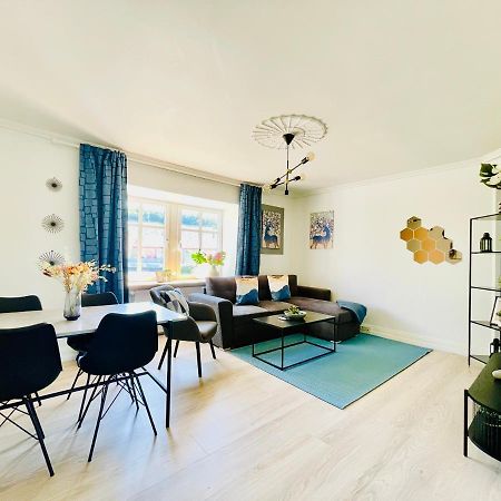 Aday - Modern 2 Bedroom Charming Central Apartment With Public Parking Aalborg Exterior photo